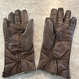 Luxurious Brown Leather Gloves for Women